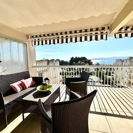 Beau 65 M2 En Front De A St Raphael - Piscine Apartment *